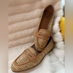 White Mountain Woven Raffia Loafers